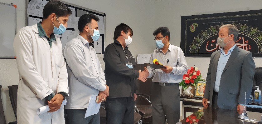 تجلیل از ایثار گران